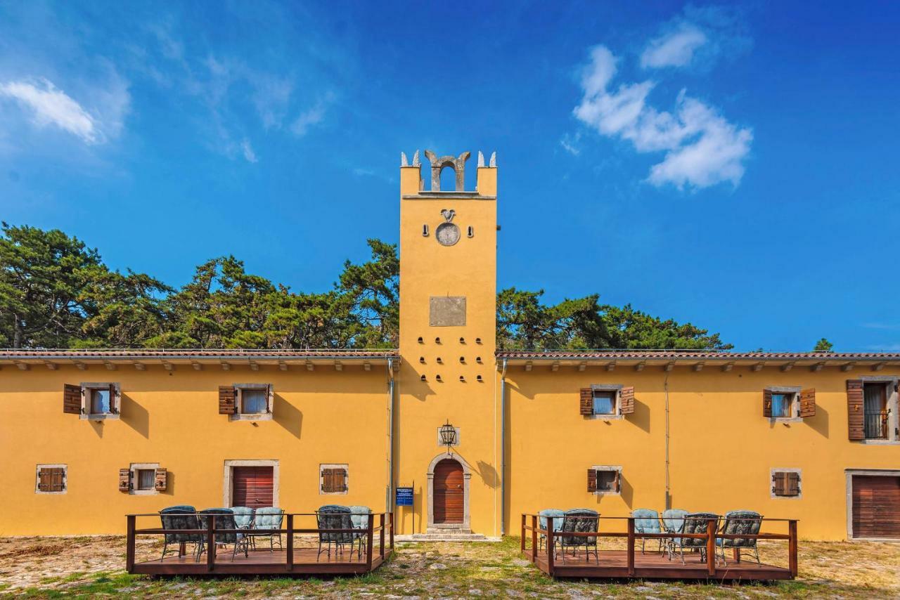 Hotel Kastel Pineta In Sveti Martin * Istrien Nedeščina Exteriér fotografie