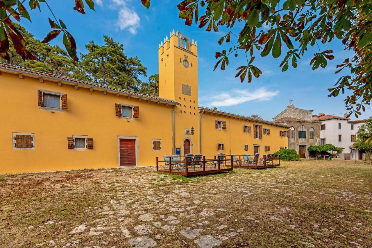 Hotel Kastel Pineta In Sveti Martin * Istrien Nedeščina Exteriér fotografie